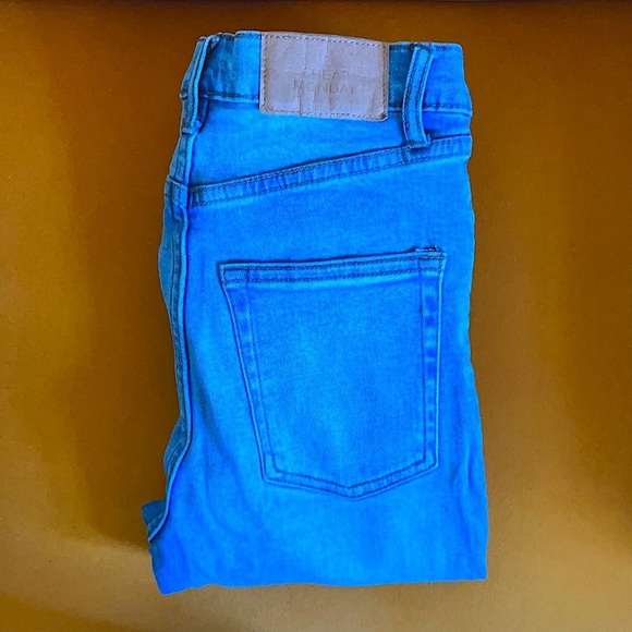 Cheap Monday ⭐️ High Waist Skinny Jeans - size 25 - Picture 2 of 10